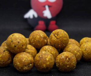 Bojli Crap-Amur 1kg (Tigrismogyorós)